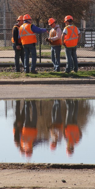 Flood_prep_5_041211